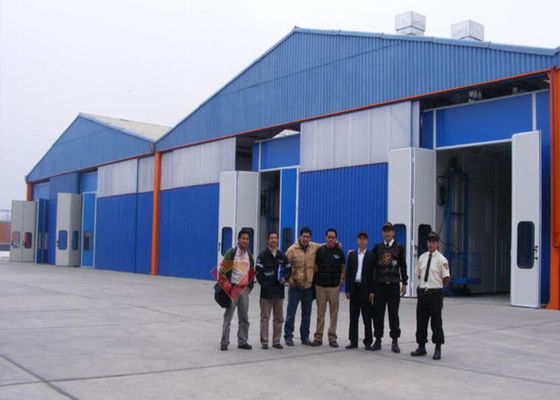 15m Platform van het de Cabine het Opheffende Werk van de Vrachtwagennevel voor het Schilderen van het Materiaal van de de Leveranciersverf van China